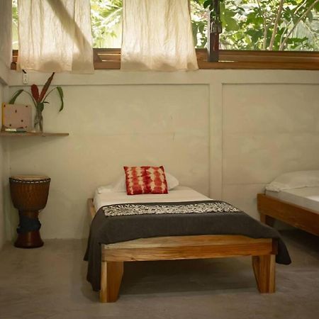 Smile Jungle Hostel Puerto Viejo de Talamanca Zewnętrze zdjęcie