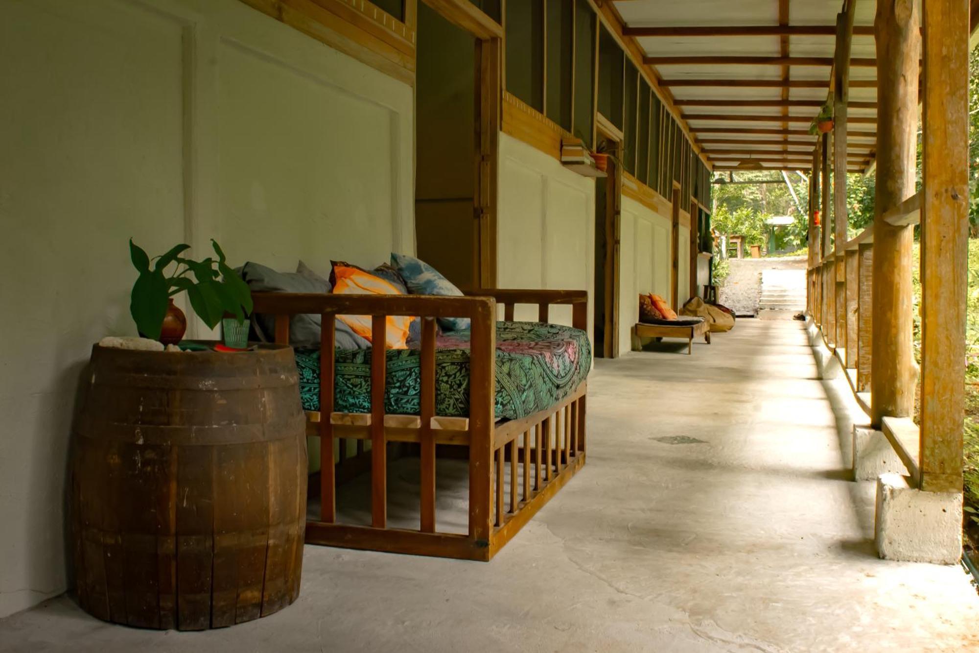 Smile Jungle Hostel Puerto Viejo de Talamanca Zewnętrze zdjęcie