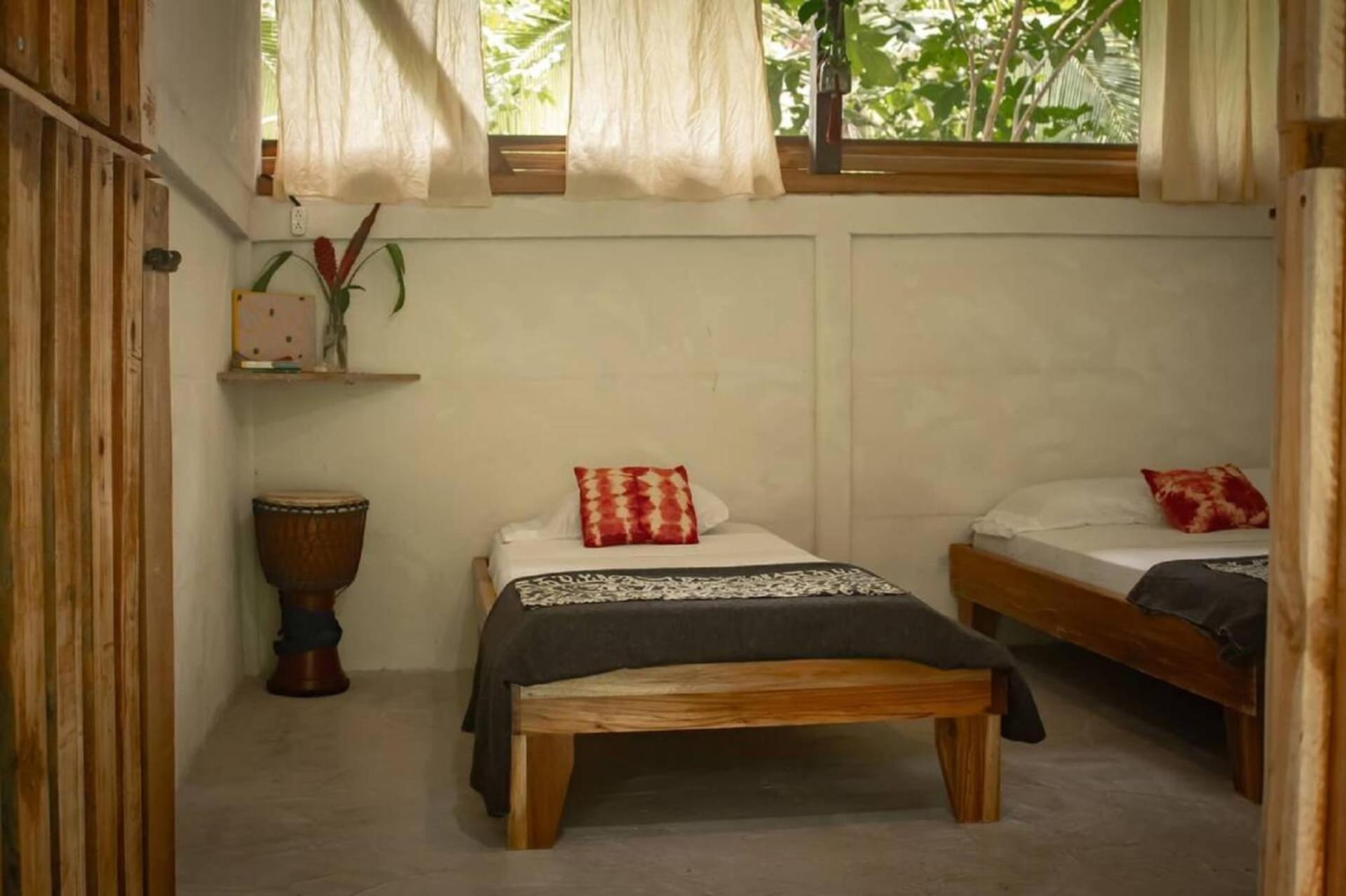Smile Jungle Hostel Puerto Viejo de Talamanca Zewnętrze zdjęcie